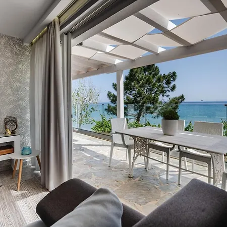 Willa Addimare Sea View Villa, And Events Venue
