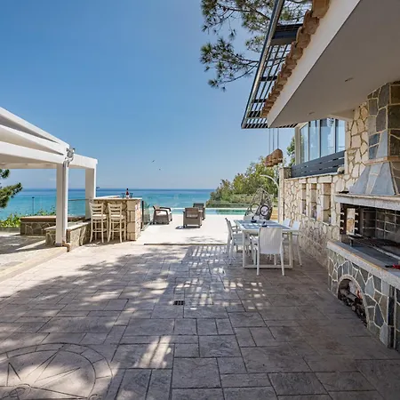 Addimare Sea View Villa, And Events Venue 빌라