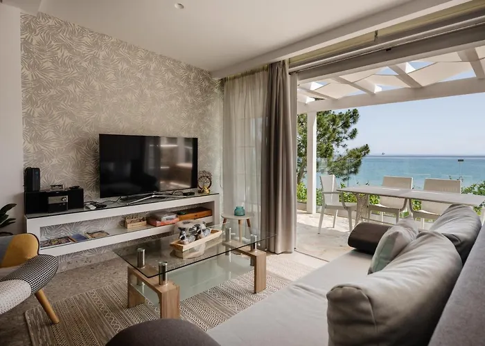 Addimare Sea View Villa, And Events Venue 빌라
