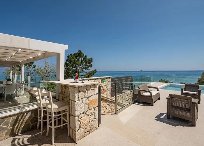 Addimare Sea View Villa, And Events Venue * 알리케스
