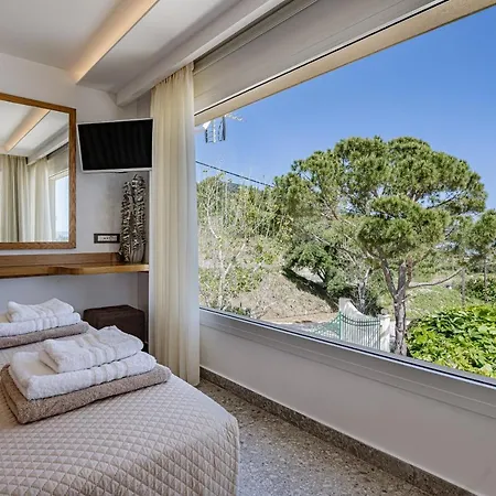 Addimare Sea View Villa, And Events Venue Alikész